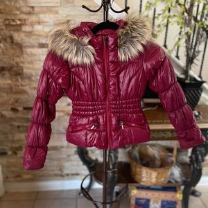 ♥️⭐️Súper Cute wine puffer Jacket with faux fur hoodie ♥️⭐️